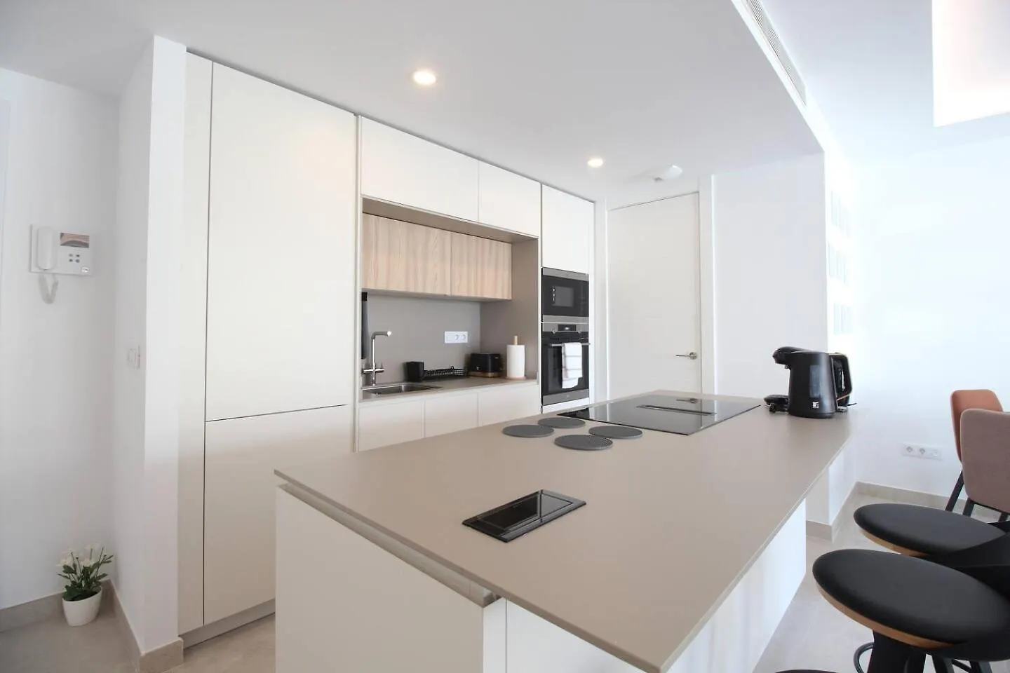Happy Travel Jade Tower Apartment Fuengirola 0*,