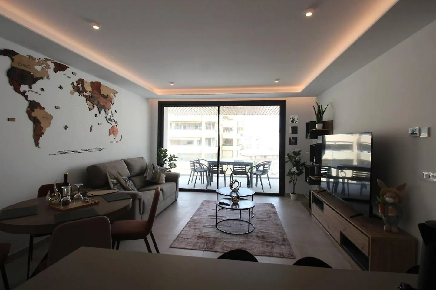 Happy Travel Jade Tower Apartment Fuengirola