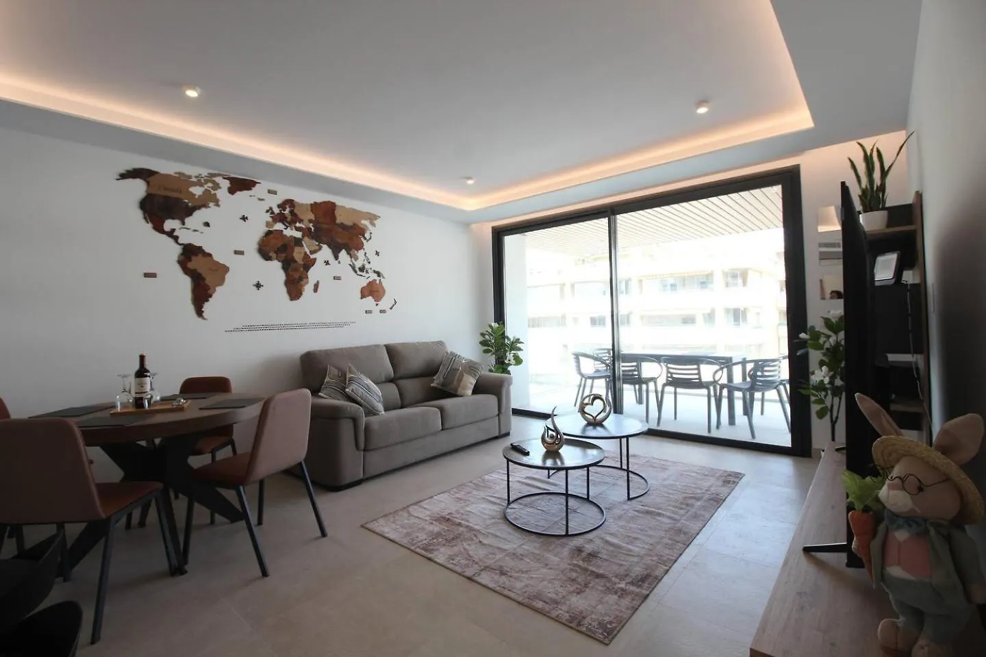 Happy Travel Jade Tower Apartment Fuengirola